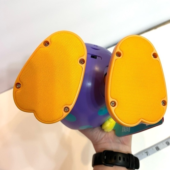 NWT Hallmark Tip N Fall Tweety Bird Easter Egg Sound and Motion Toy Tested works - Picture 6 of 7